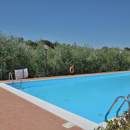 Apartment Joan Miro With Pool Bardolino Buitenkant foto
