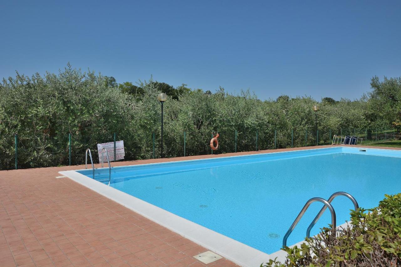 Apartment Joan Miro With Pool Bardolino Buitenkant foto