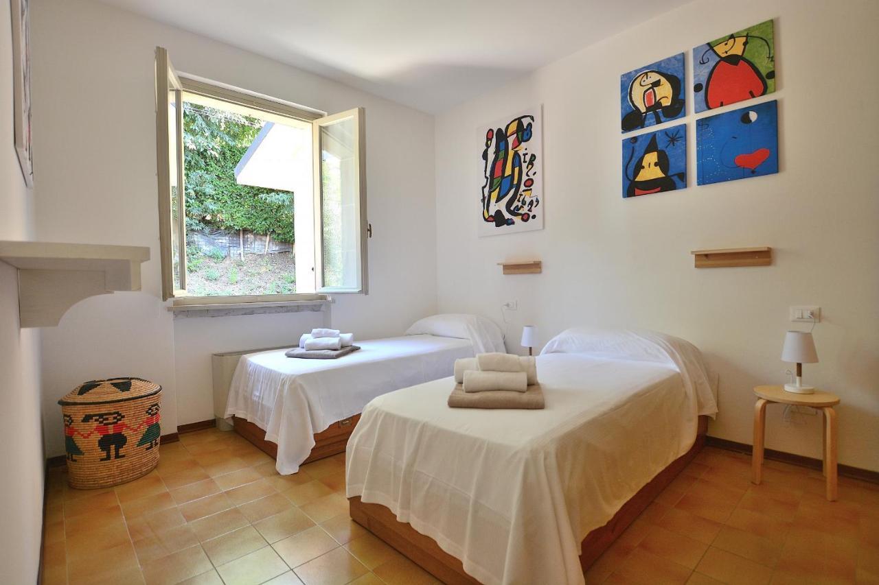 Apartment Joan Miro With Pool Bardolino Buitenkant foto